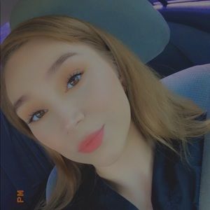 Meet your Posher, Jasmine